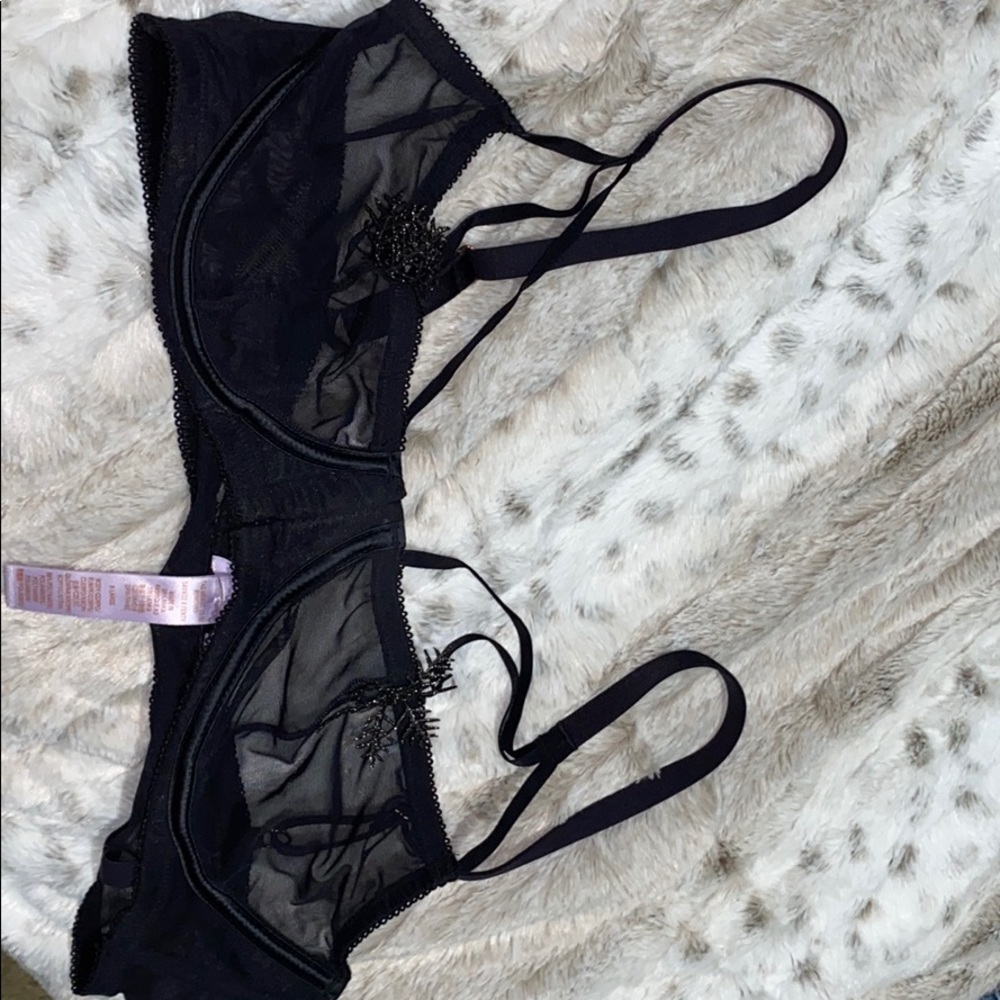 Winter theme lingerie set